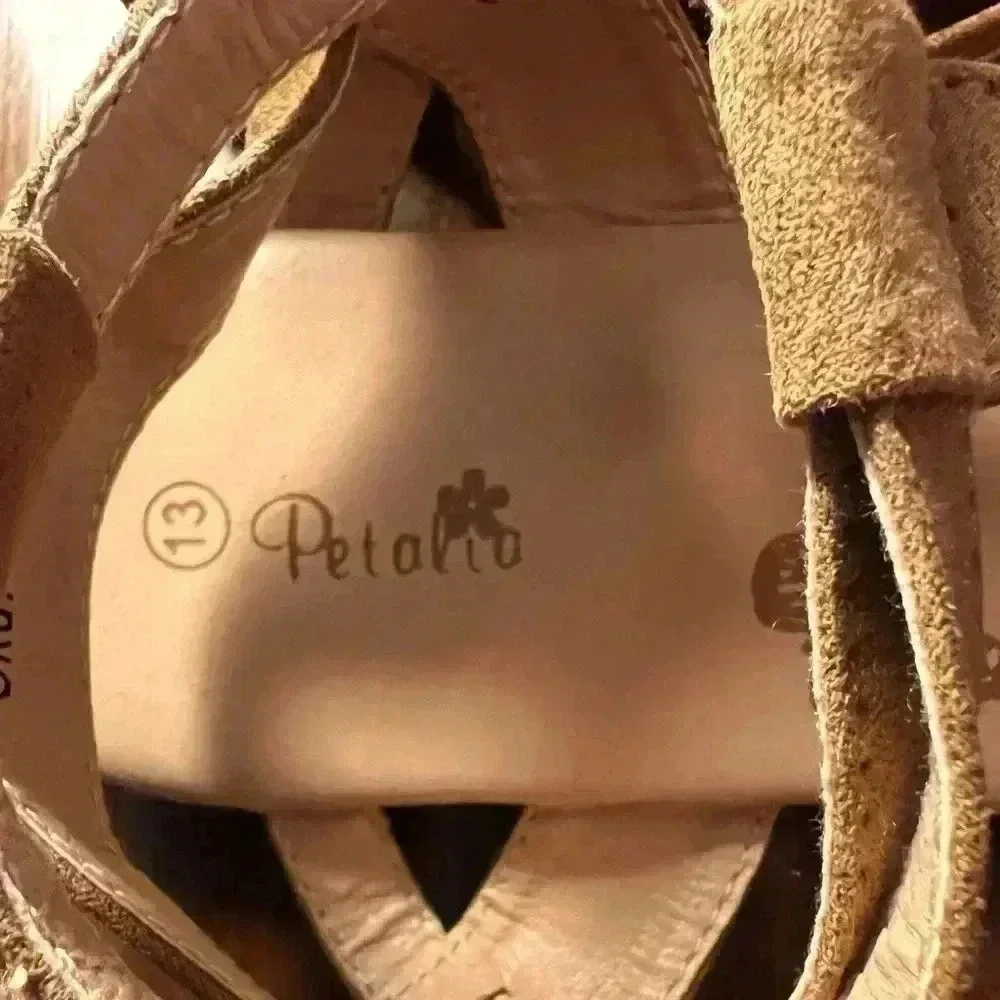 Girls size 13 Petalio Sandals
